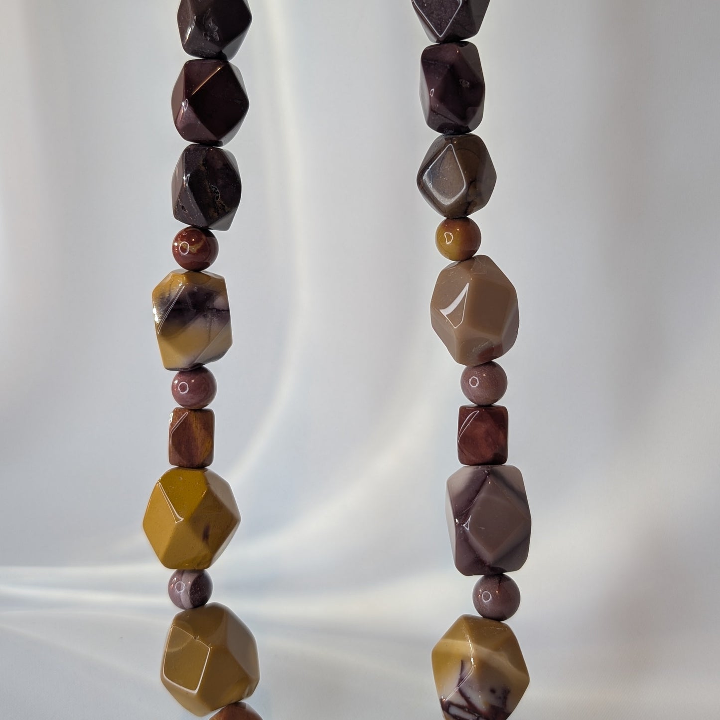 Mookaite Polished Stone Necklace